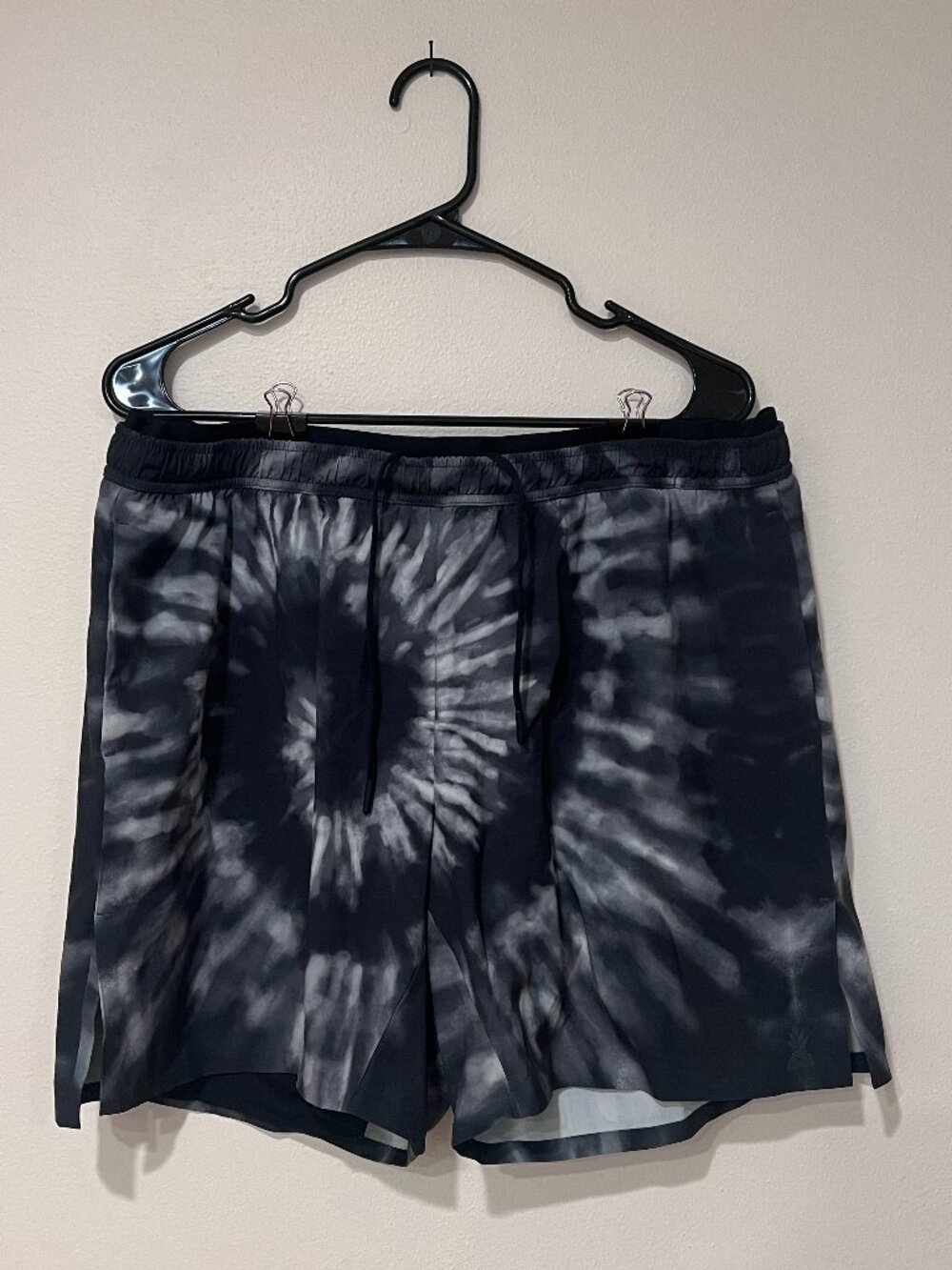 Chubbies Lined 5.5" Hybrid Shorts